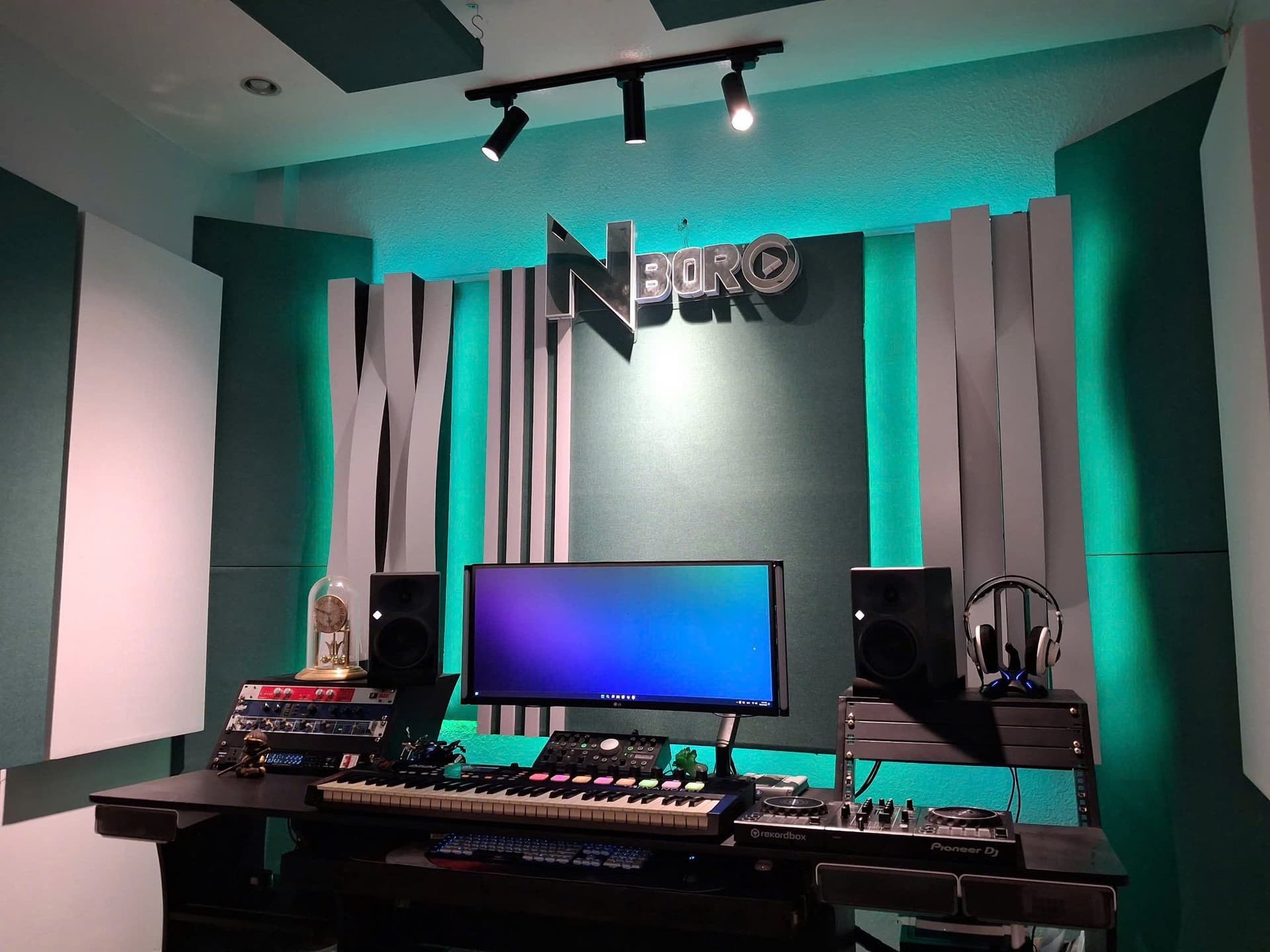 Nboro Studio